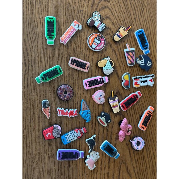 Source Unknown Other - Charms For Shoes, Jibbitz, Accessories, Variety For Kids, Shoe Decorations